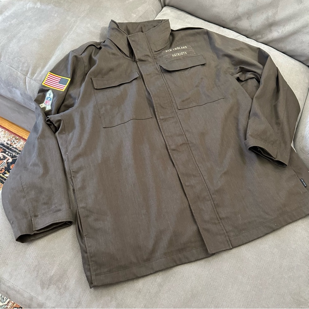 Nike NFL On field New England Patriots Military Support Coat - Swoosh Logo 3XL - Picture 2 of 16